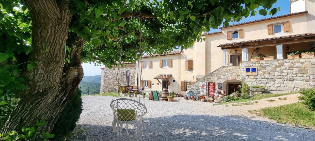 Apartment Hum-The Smallest Town In The World Exterior photo